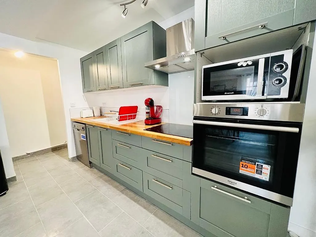 Le Nid Du Sanctuaire Apartment Lourdes 0*,  France